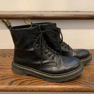 Women's Black Combat Boots Size 7